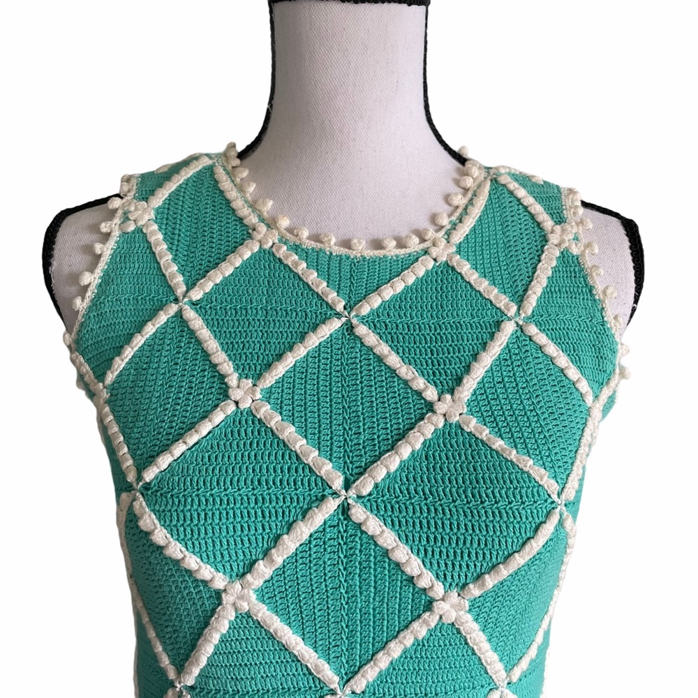 Elegant Turquoise Sleeveless Knit Dress - Picture 2 of 5